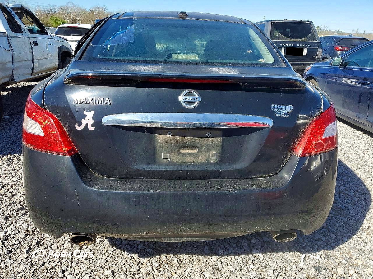 Nissan Maxima 2011