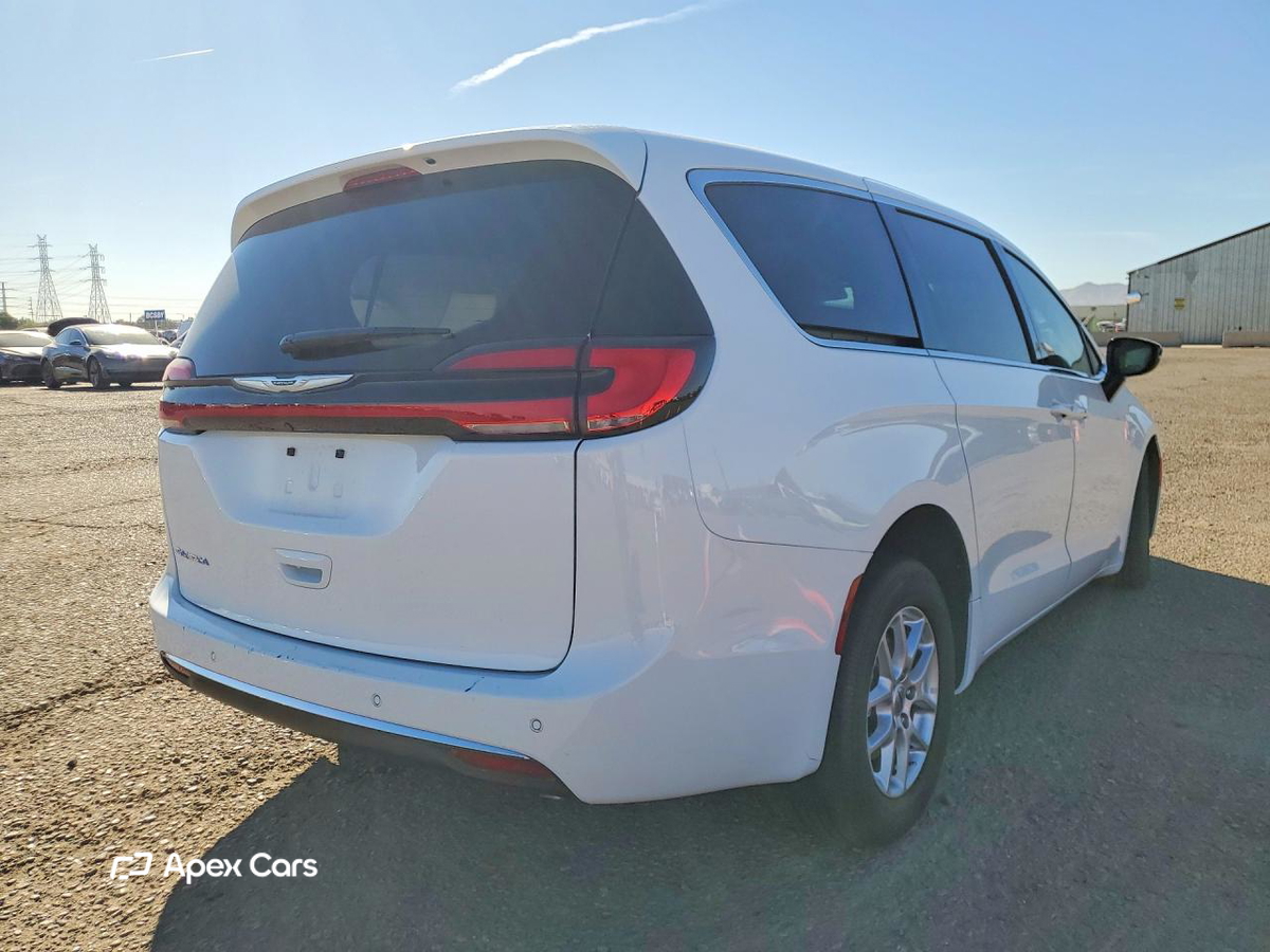 Chrysler Pacifica 2024