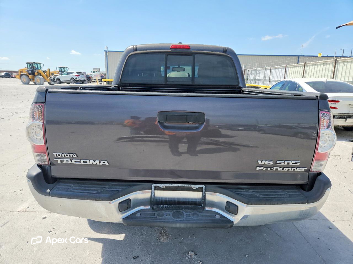 Toyota Tacoma 2010