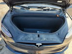 Tesla Model X 2024