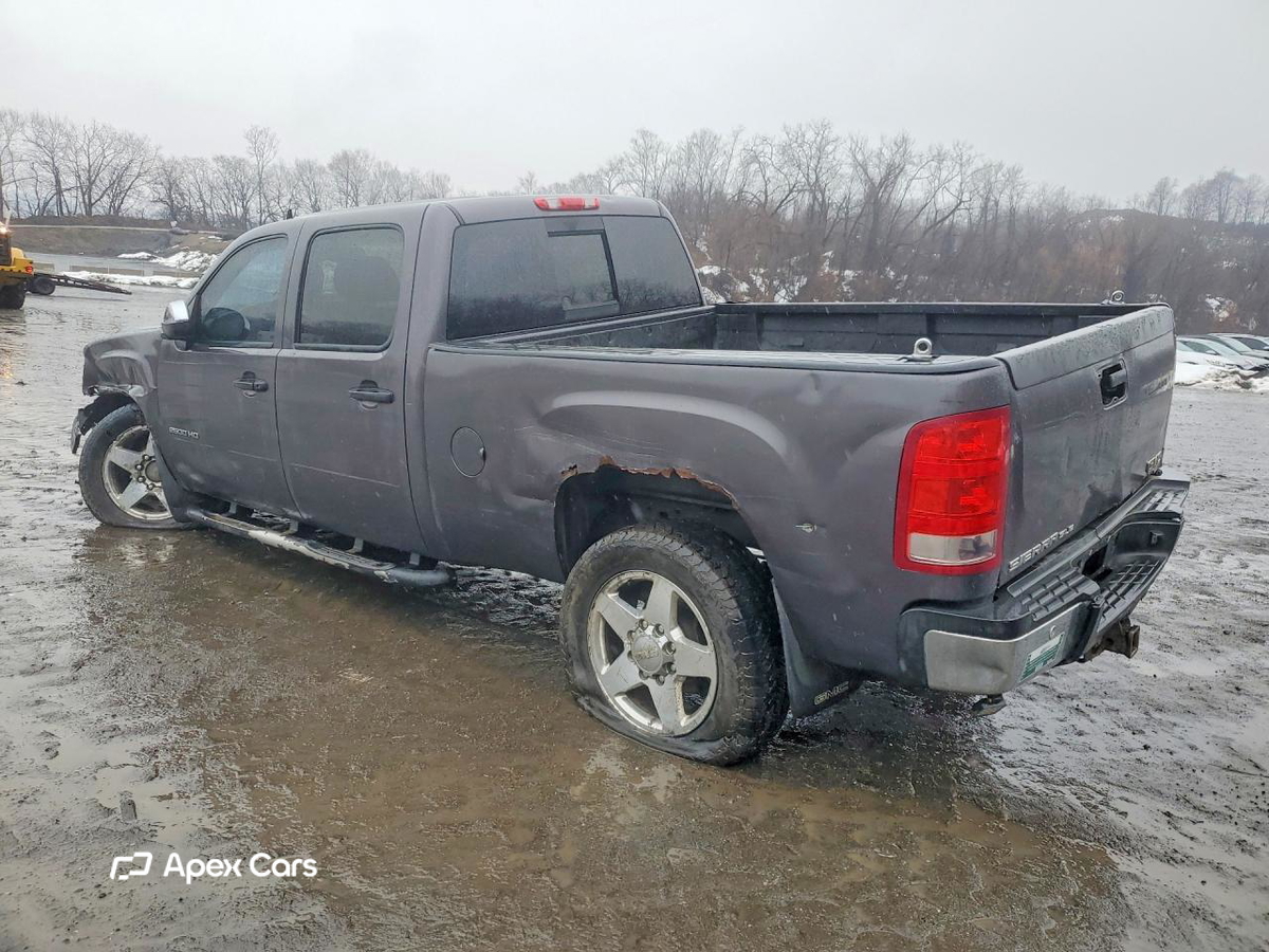 GMC Sierra 2011