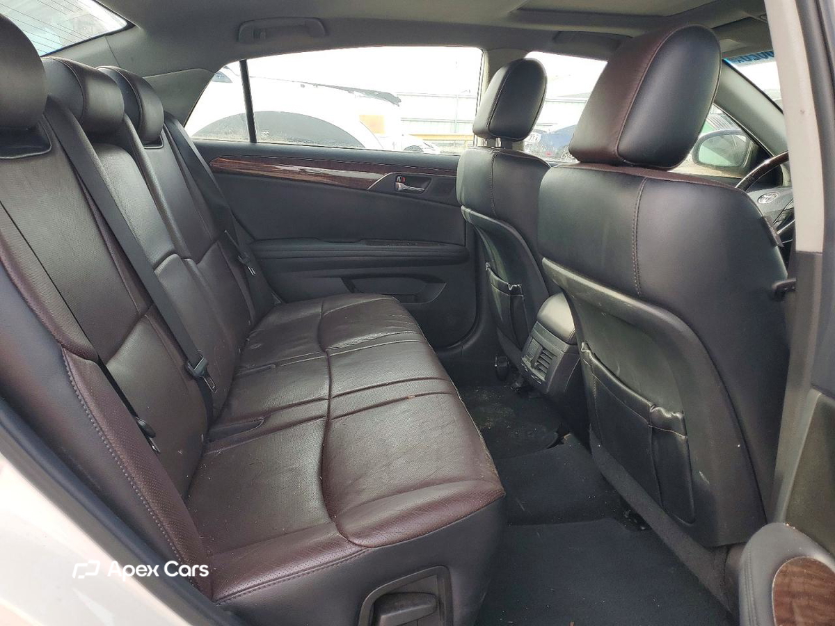 Toyota Avalon 2011