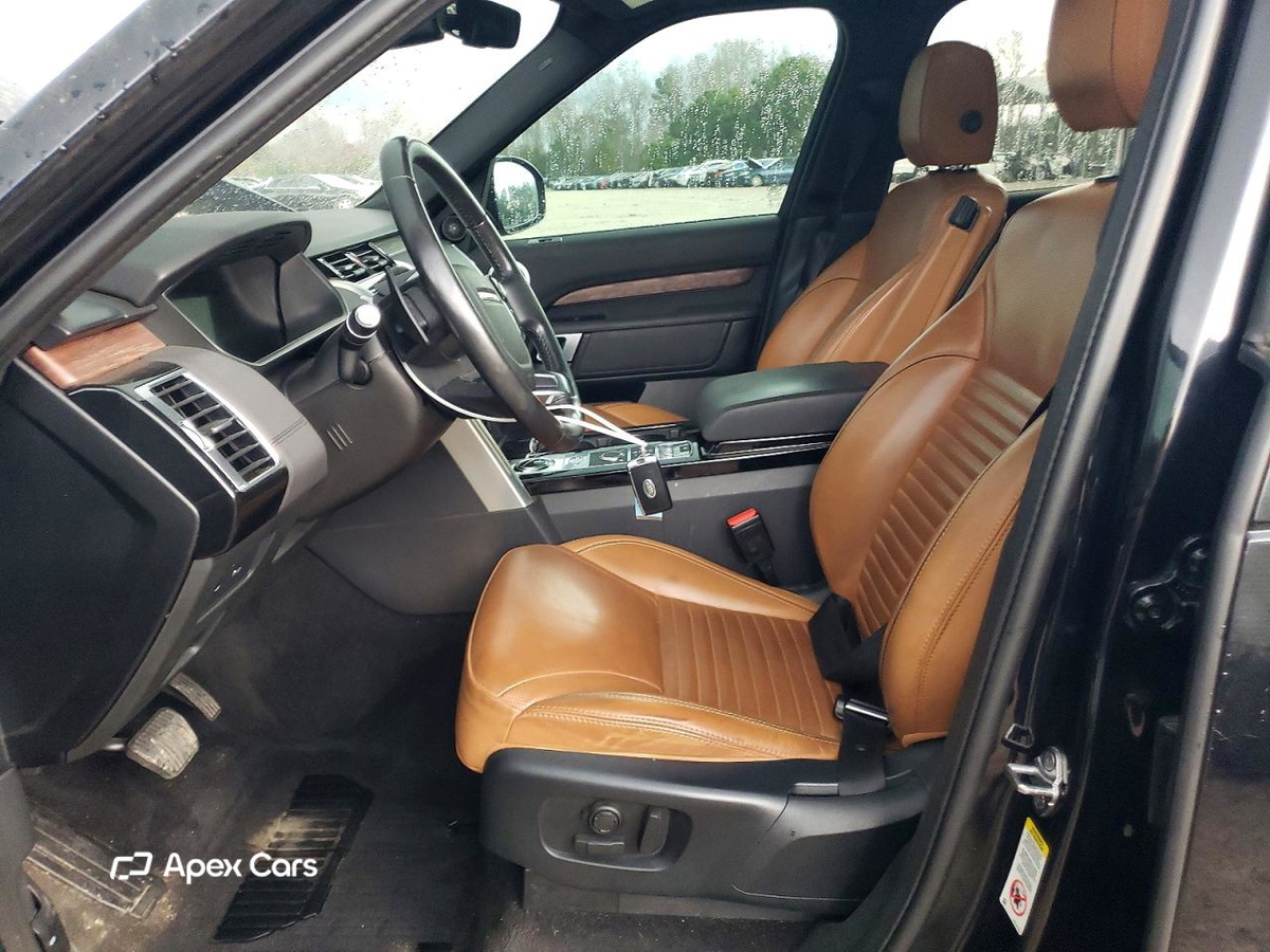 Land Rover Discovery 2020