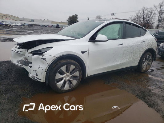 Tesla Model Y 2023 - Zdjęcie 1 z 13