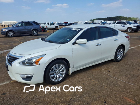 Nissan Altima 2015 - Image 1 of 12