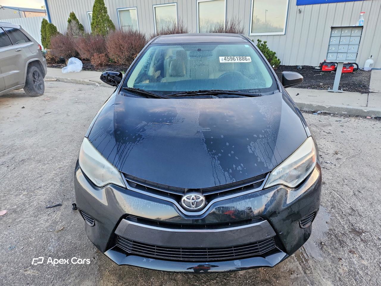 Toyota Corolla 2015
