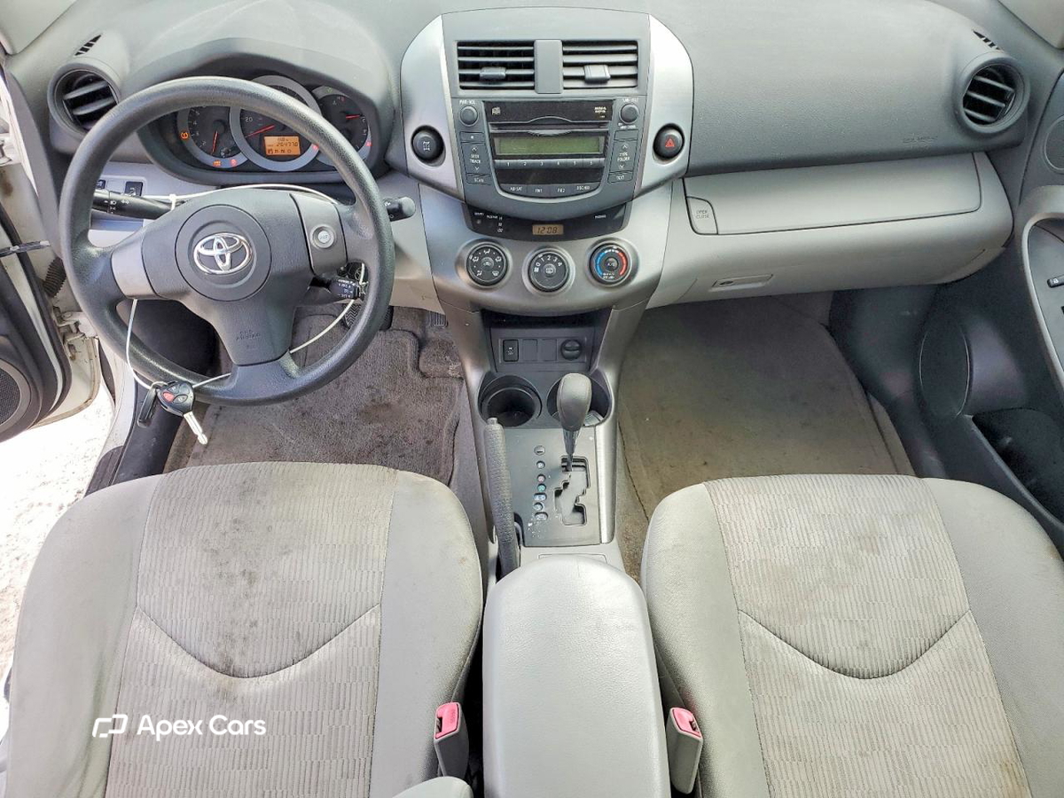 Toyota RAV 4 2011