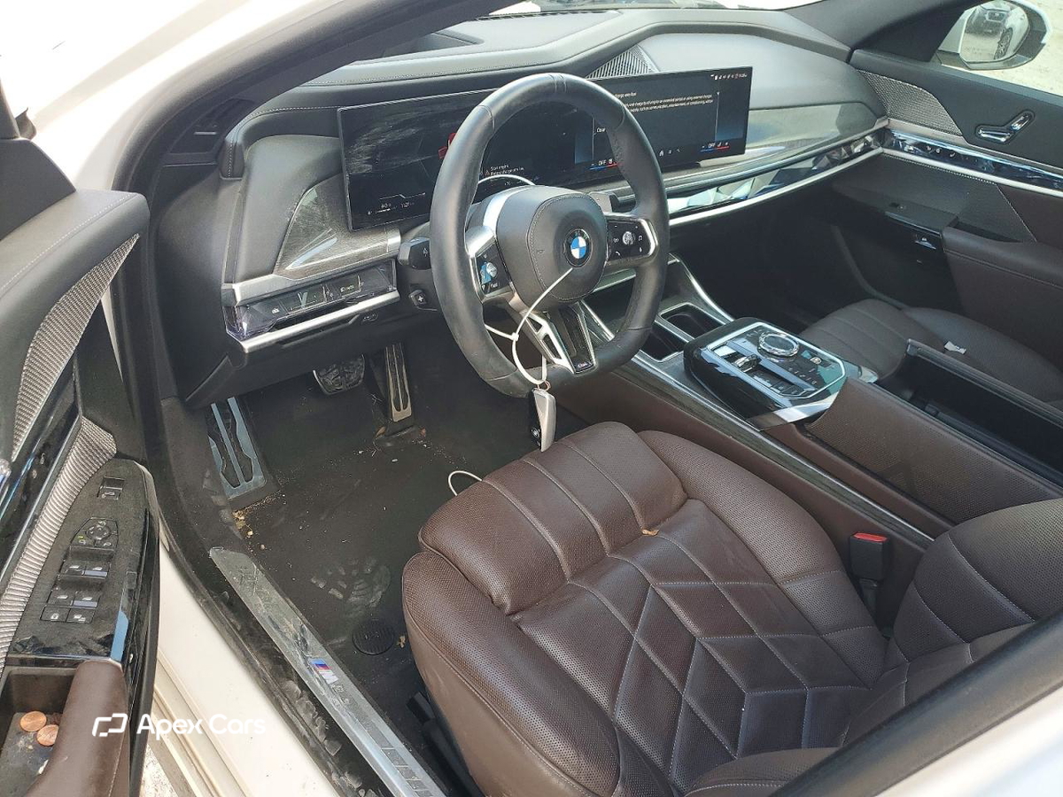 BMW Series 7 2024