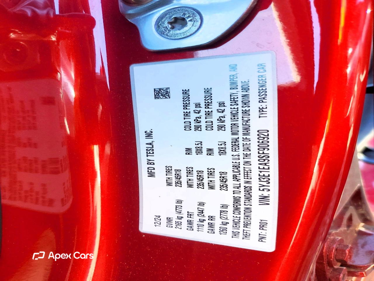 Tesla Model 3 2025