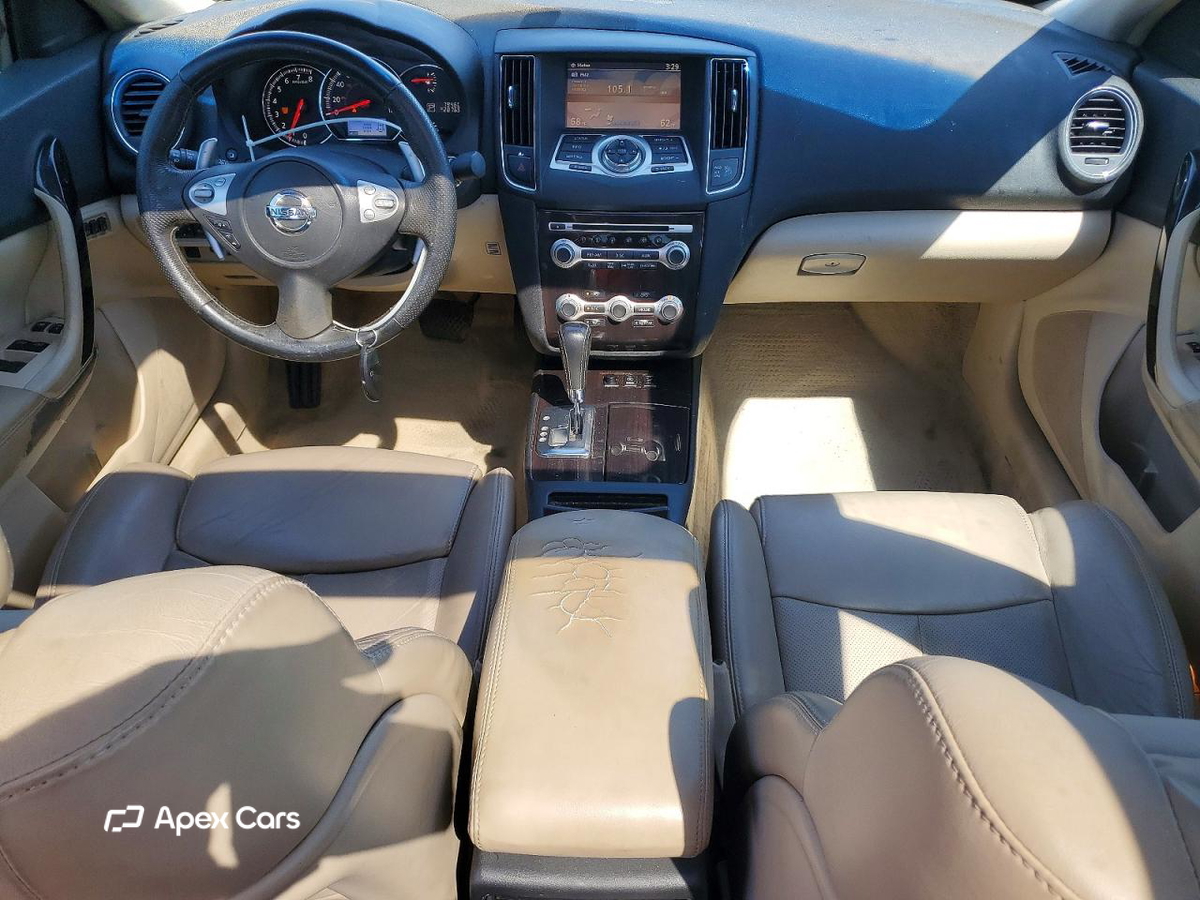 Nissan Maxima 2014