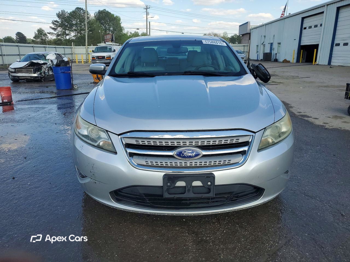 Ford Taurus 2012