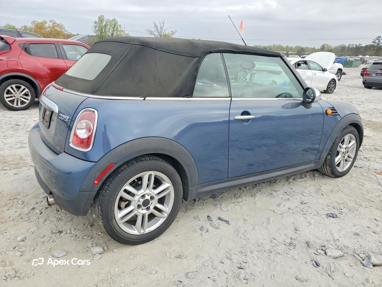 MINI Cooper 2011