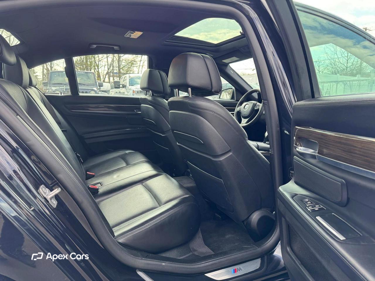 BMW Series 7 2014