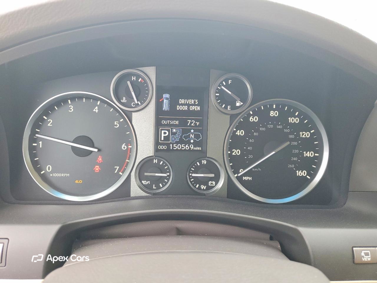 Lexus LX 2013