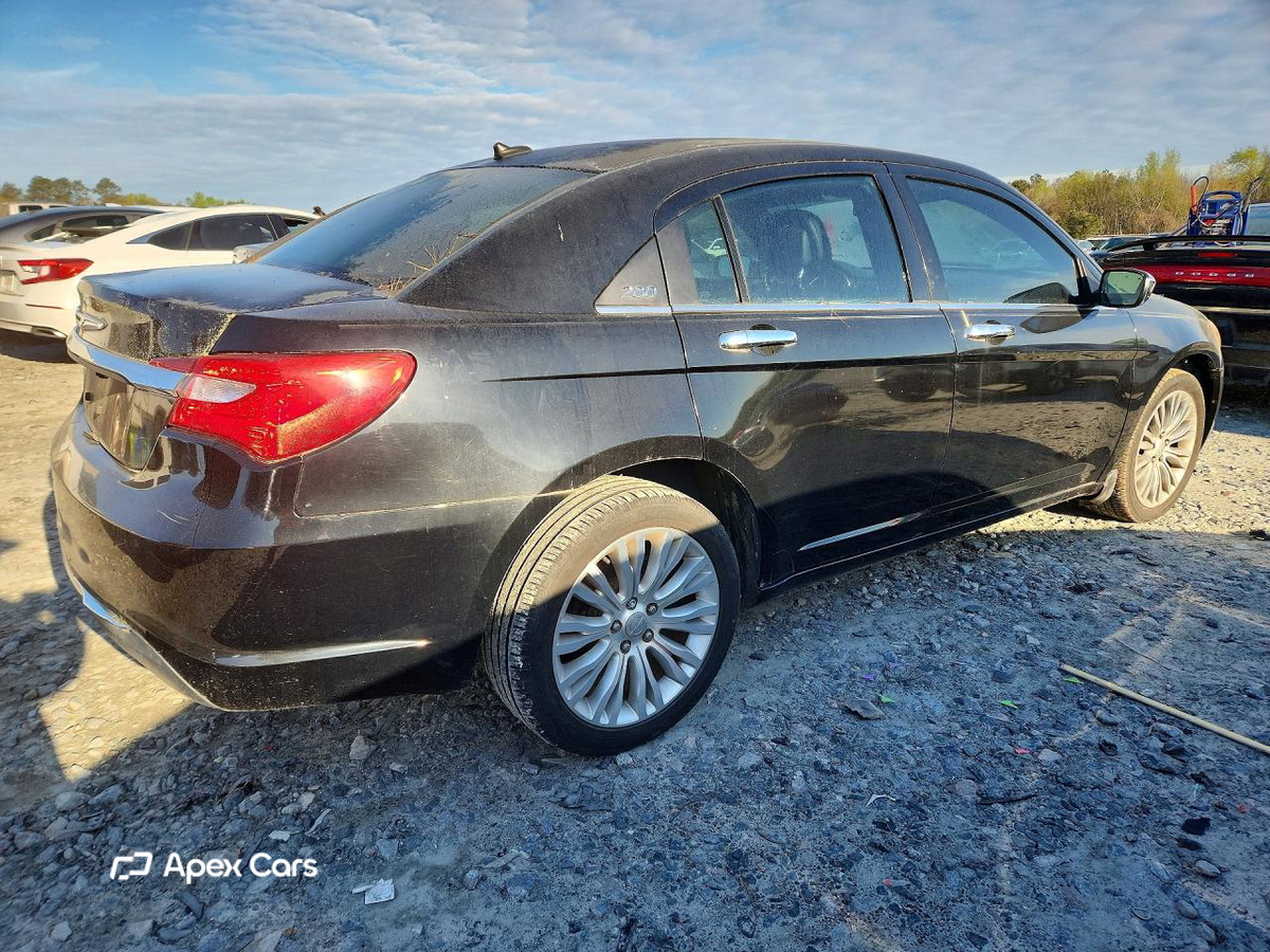 Chrysler 200 2012
