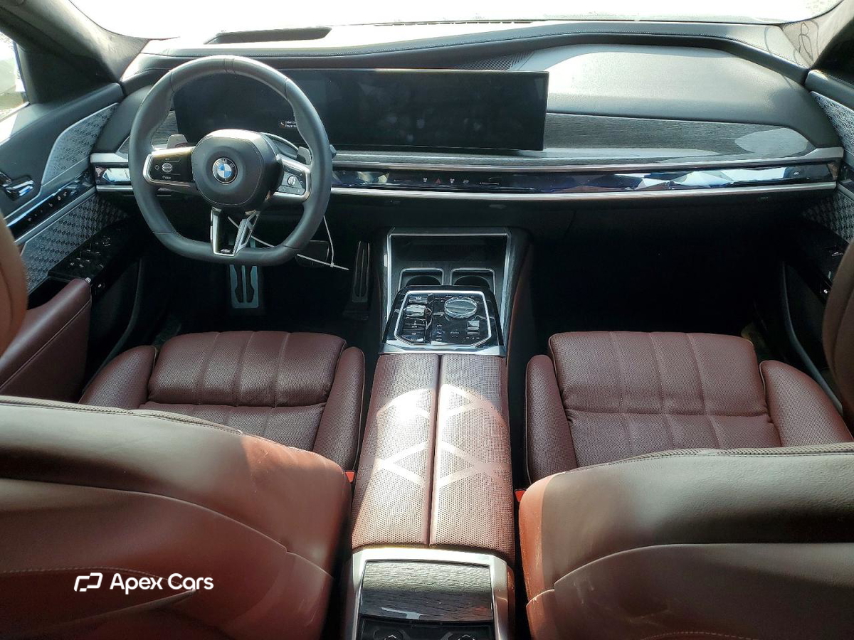 BMW Series 7 2023