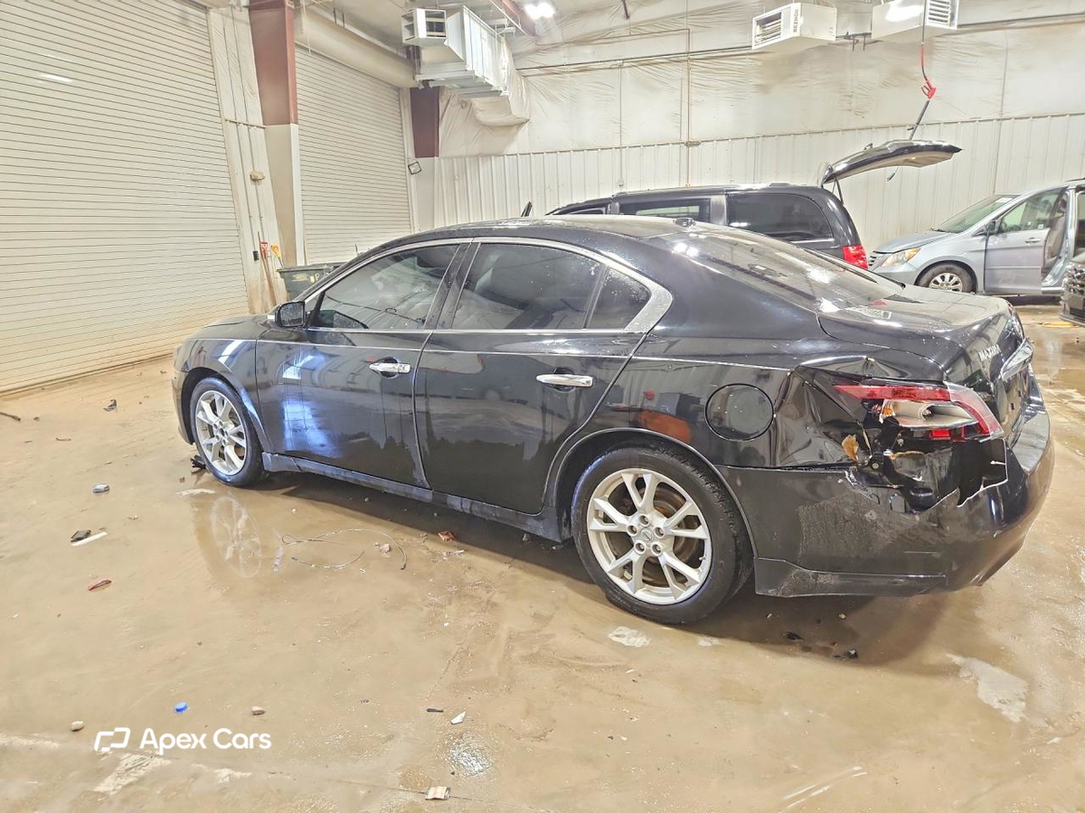 Nissan Maxima 2014