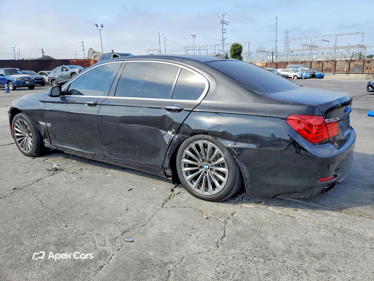 BMW Series 7 2012