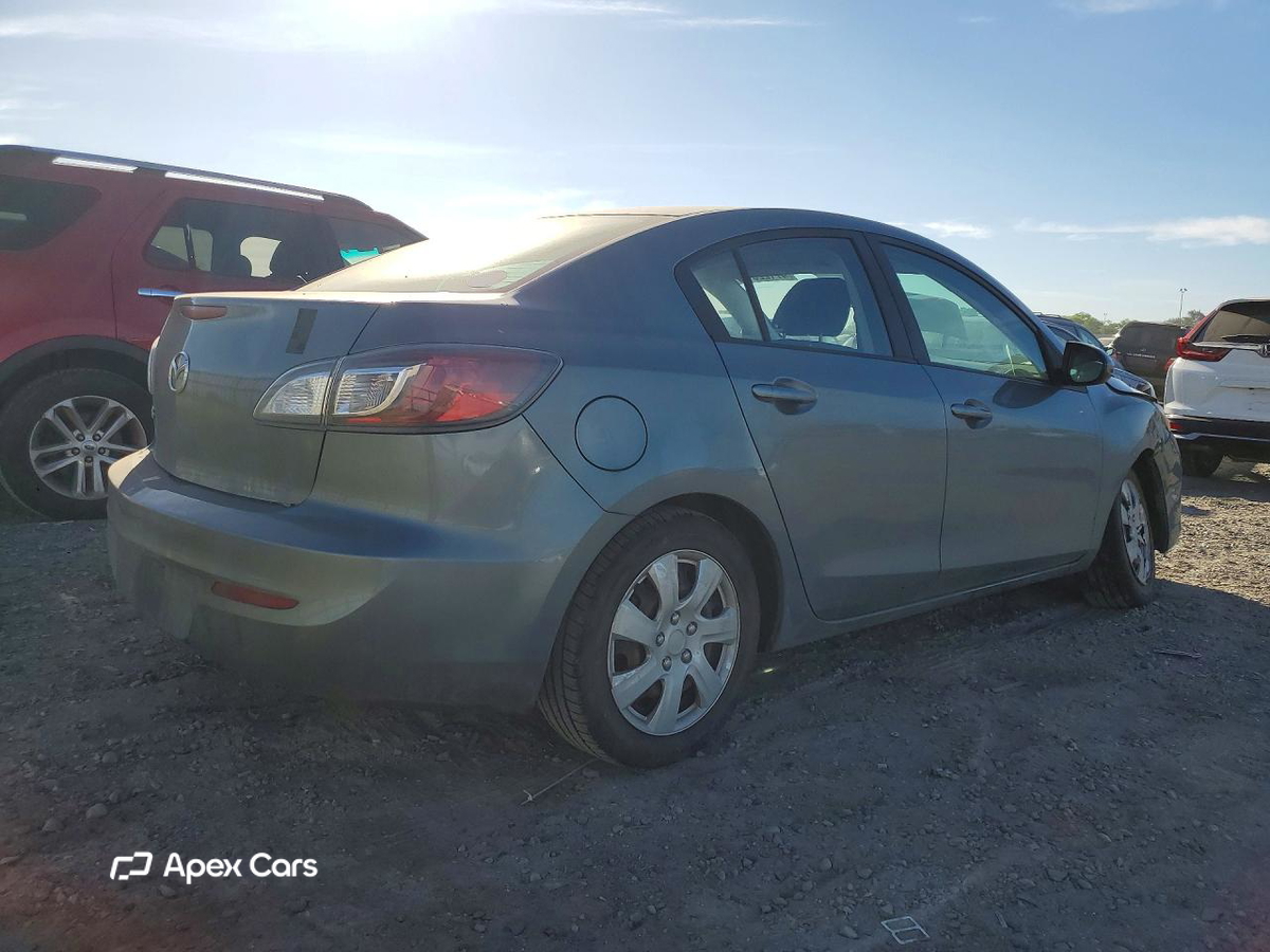 Mazda 3 2012