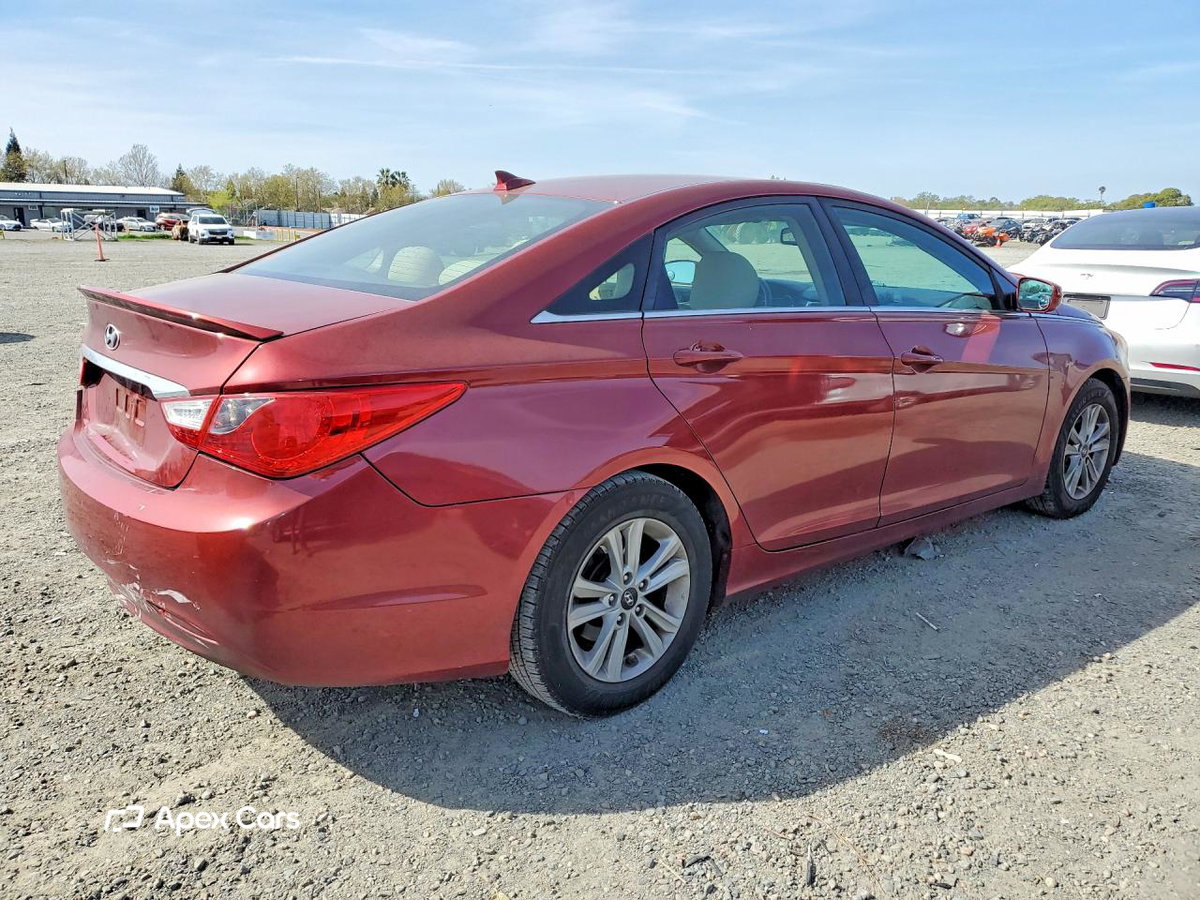 Hyundai Sonata 2013