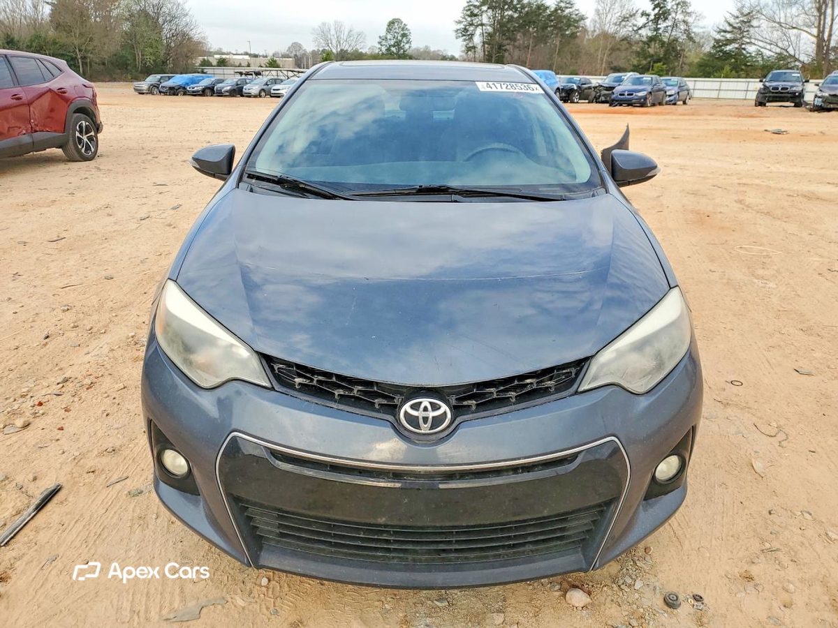 Toyota Corolla 2015