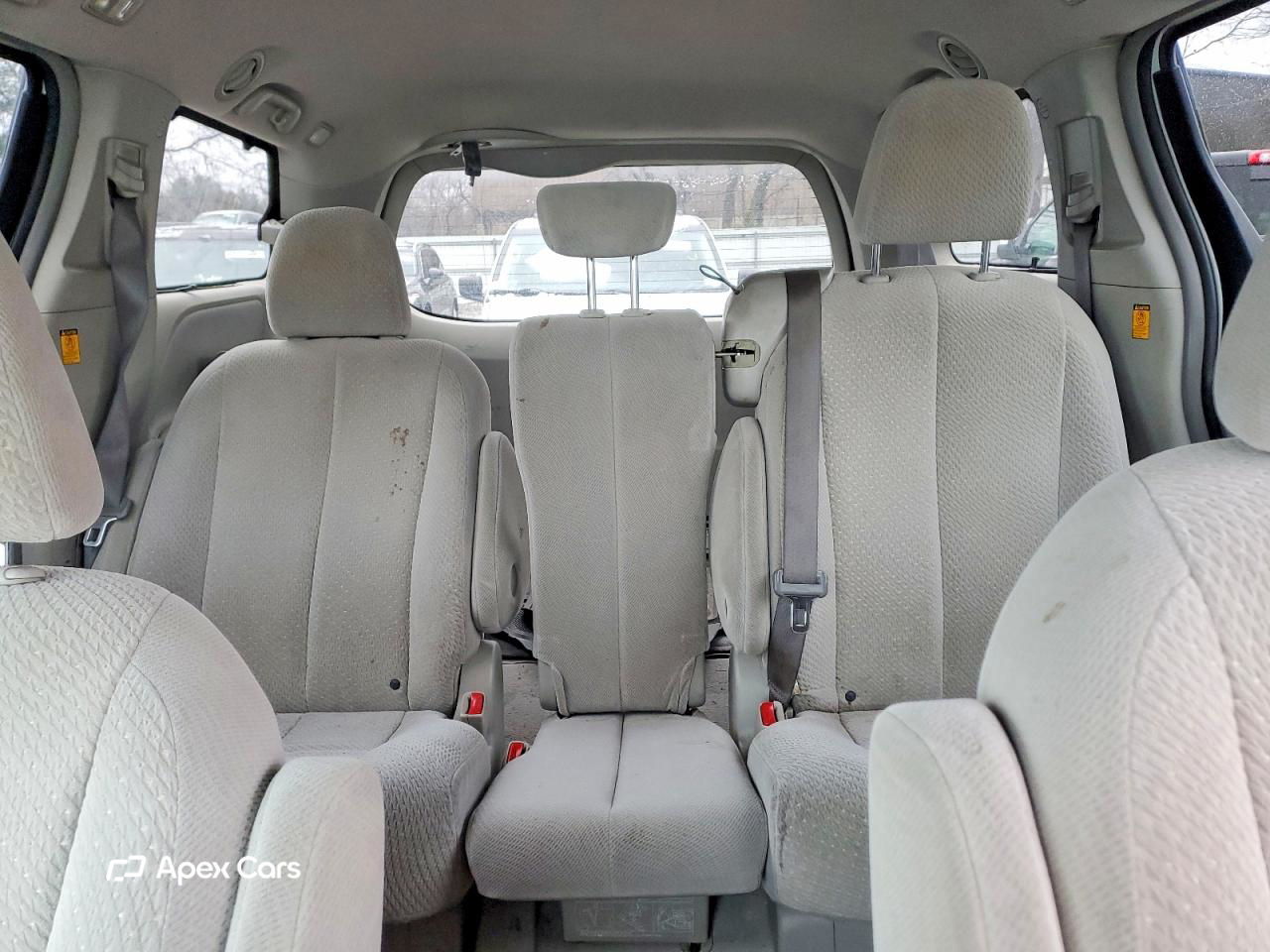 Toyota Sienna 2011