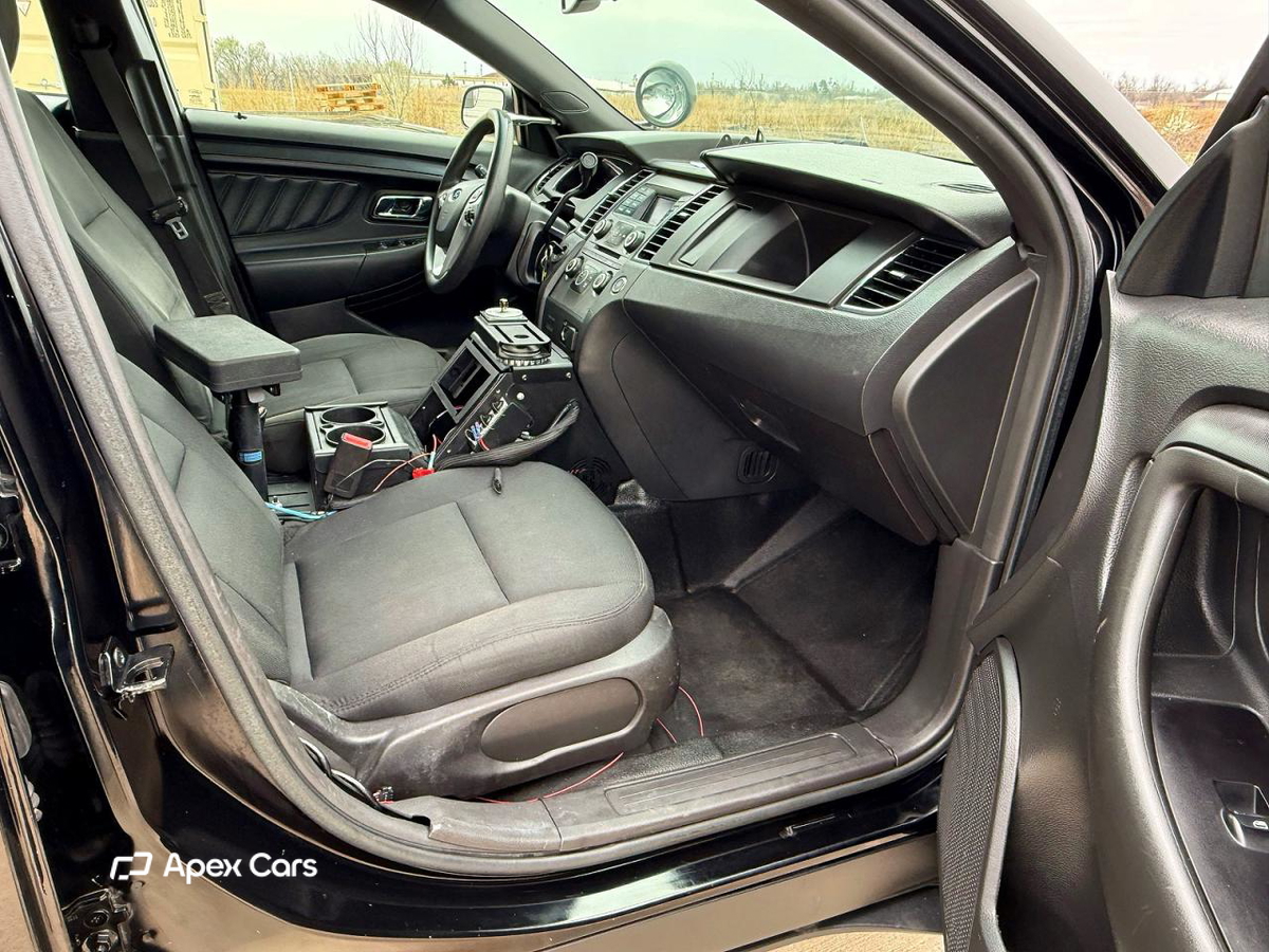 Ford Taurus 2018