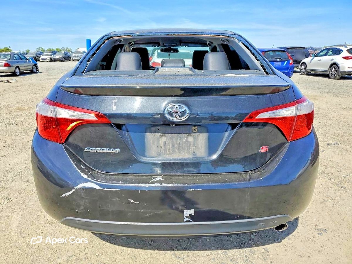 Toyota Corolla 2015