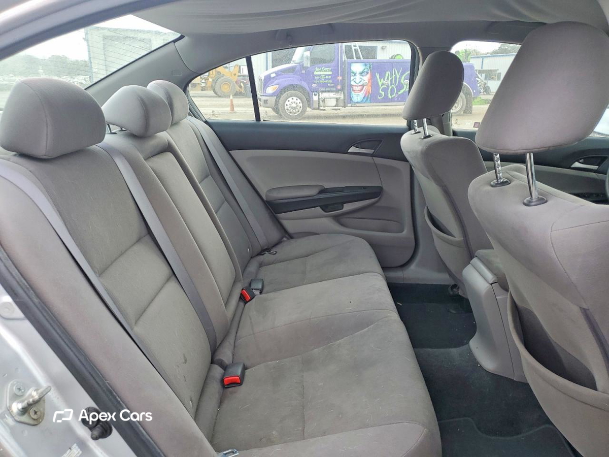 Honda Accord 2011
