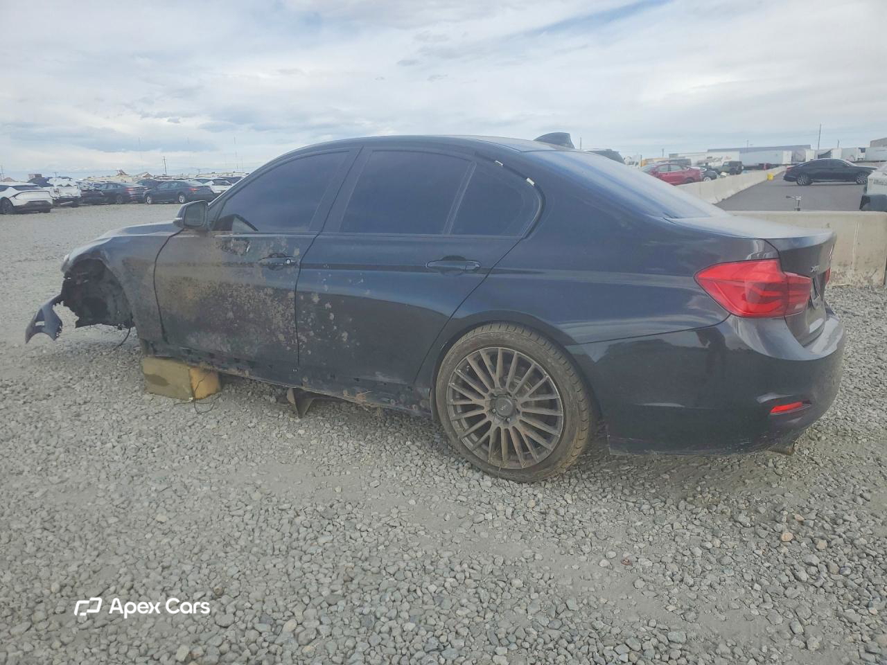 BMW Series 3 2016