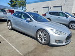 Tesla Model S 2015