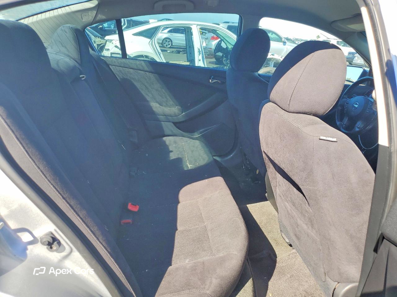 Nissan Altima 2012
