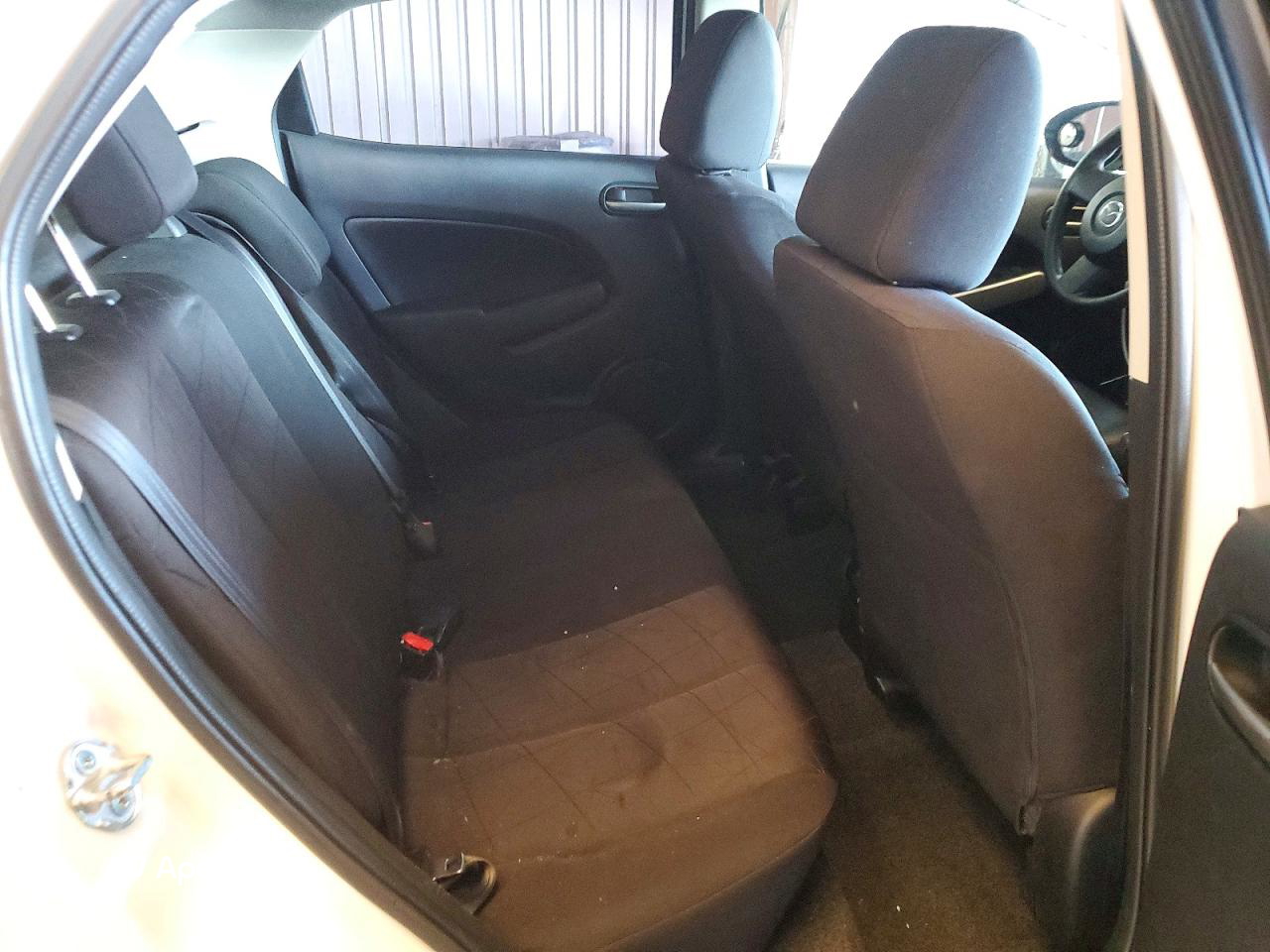 Mazda 2 2011