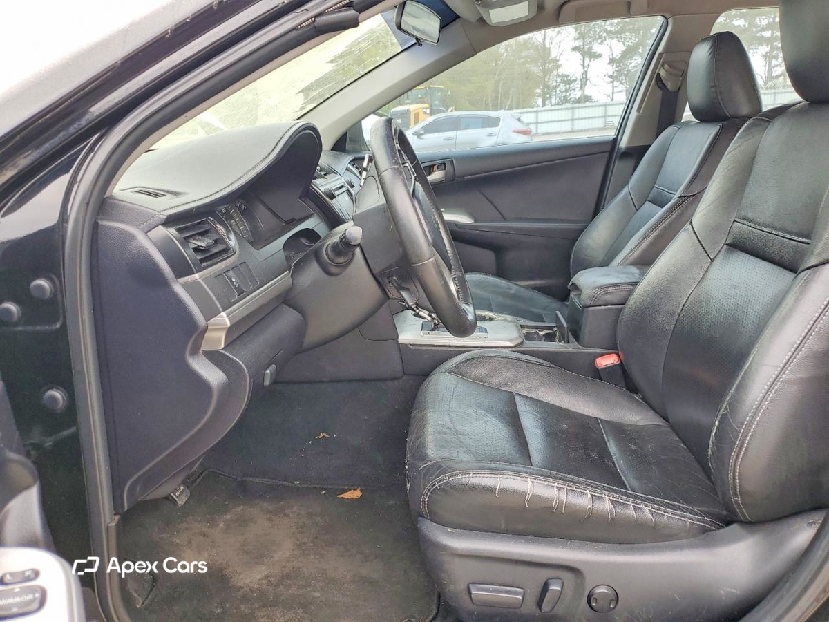 Toyota Camry 2012