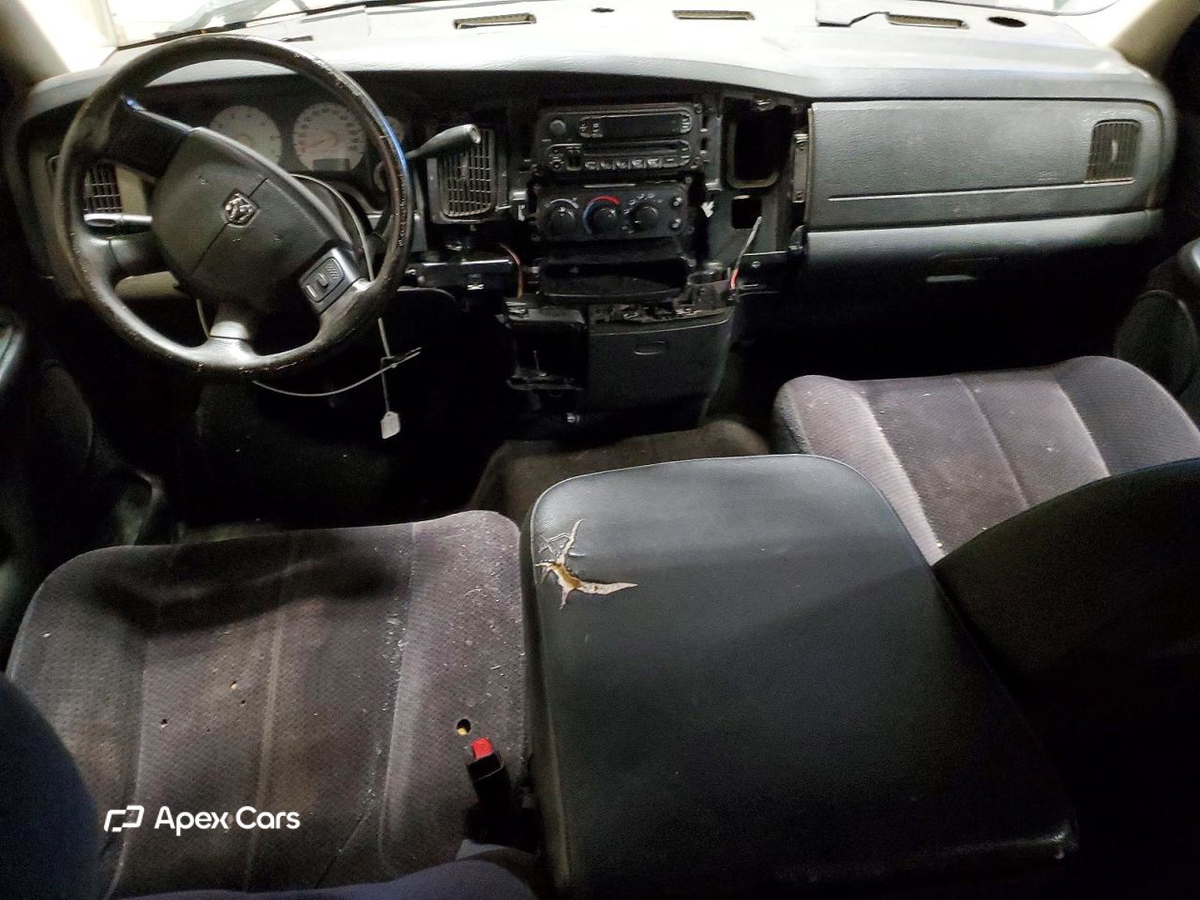 Dodge RAM 2004