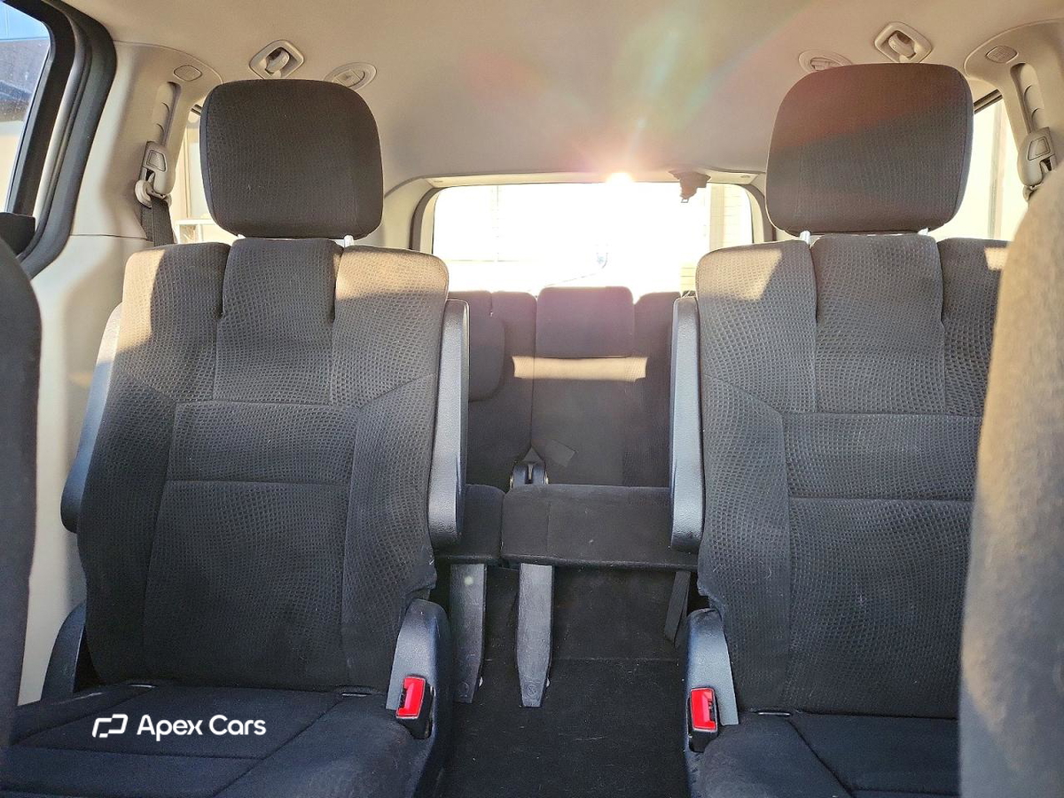 Dodge Caravan 2012