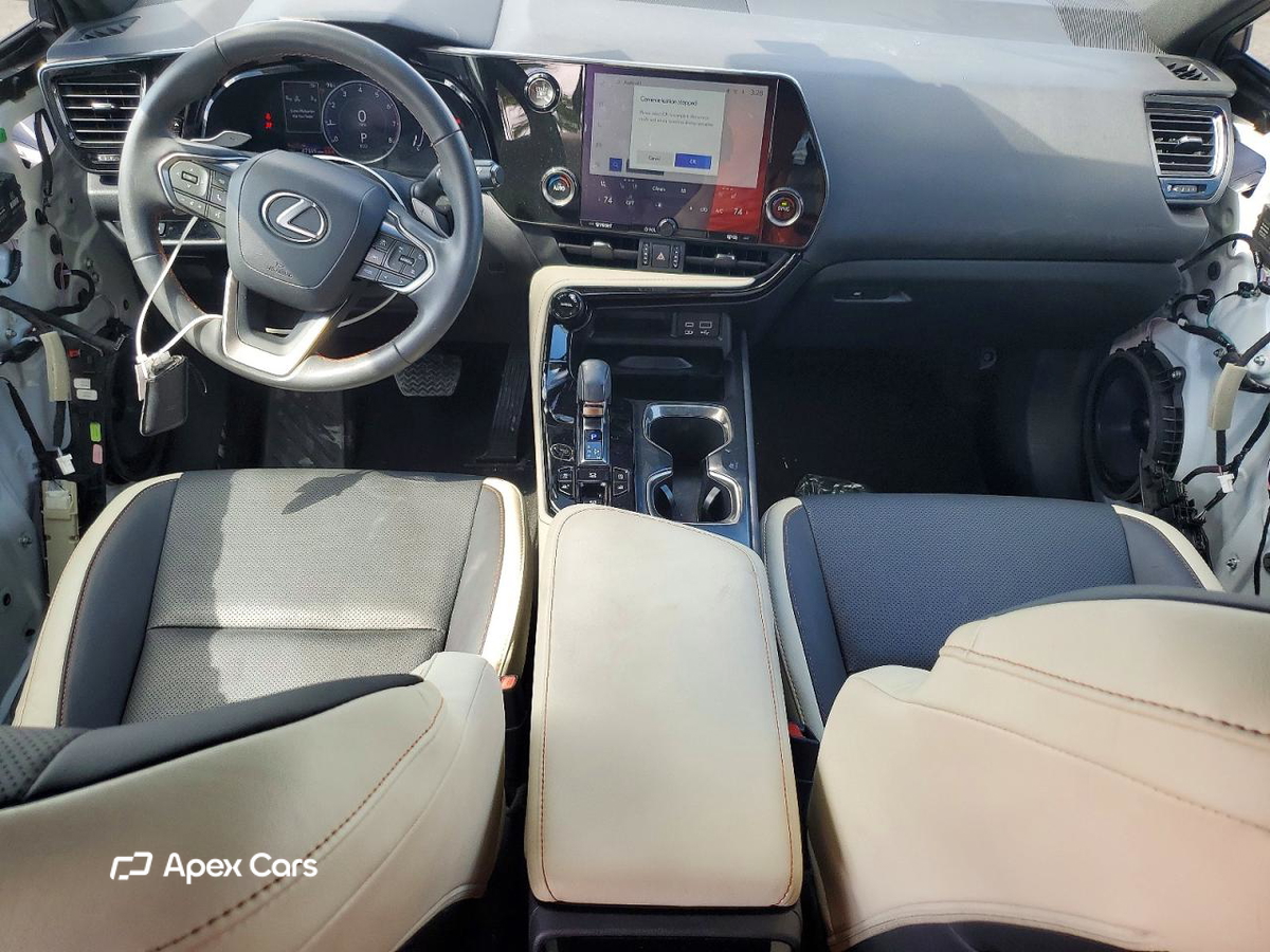 Lexus NX 2022