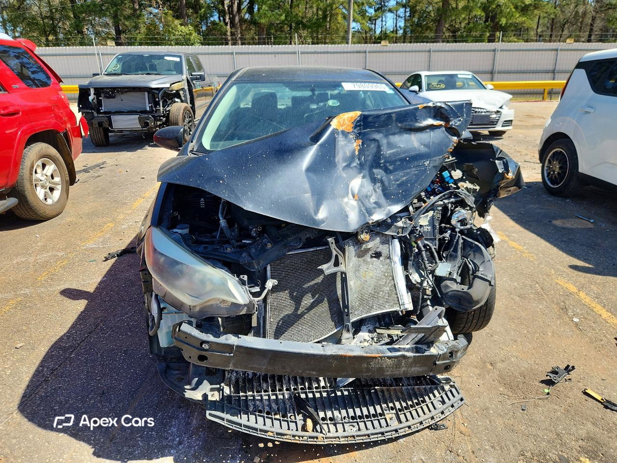 Toyota Corolla 2015