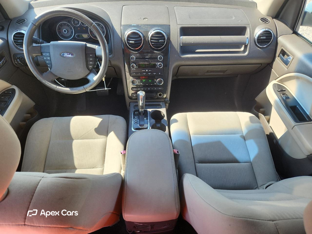 Ford Taurus 2008