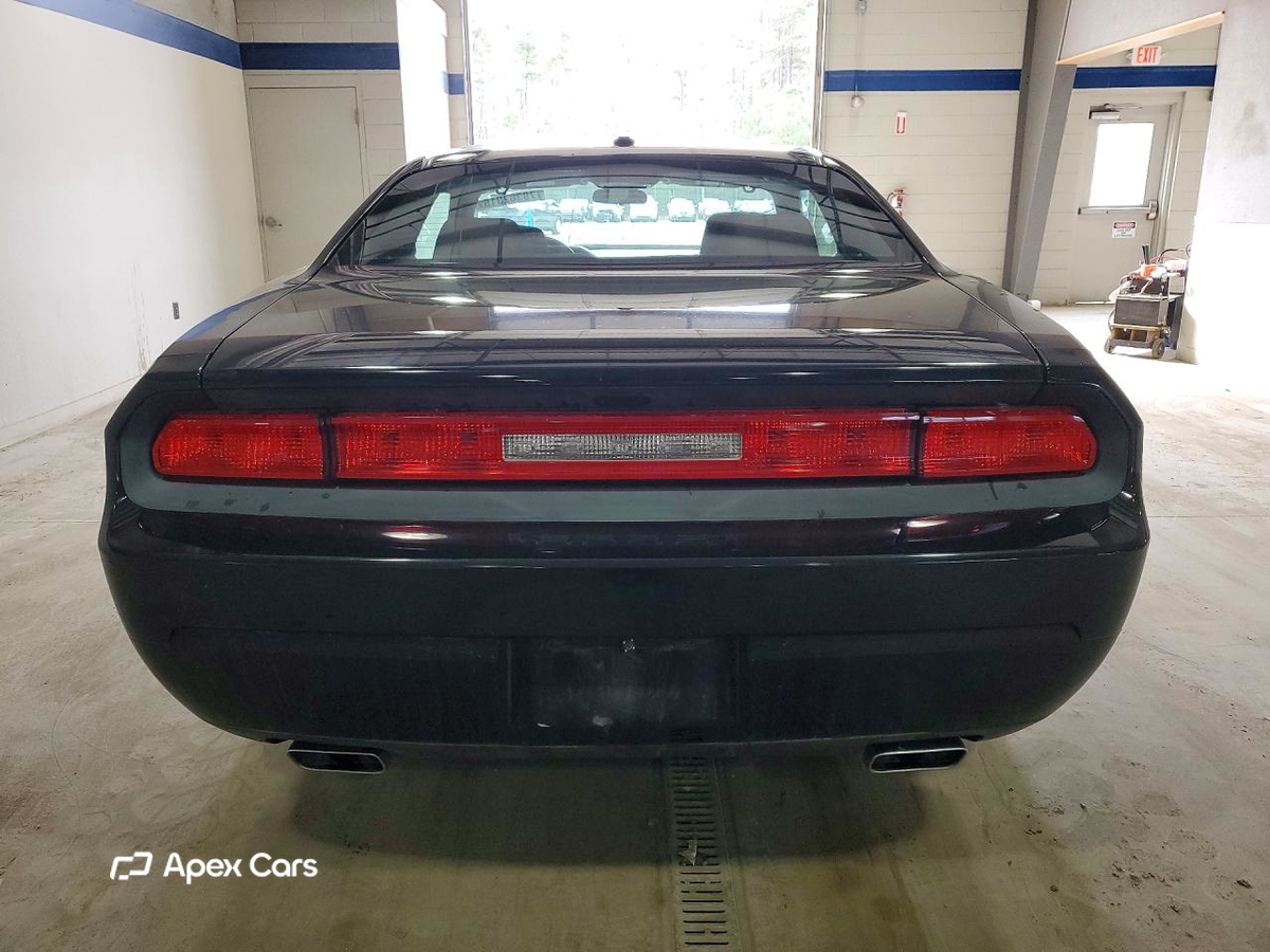 Dodge Challenger 2011