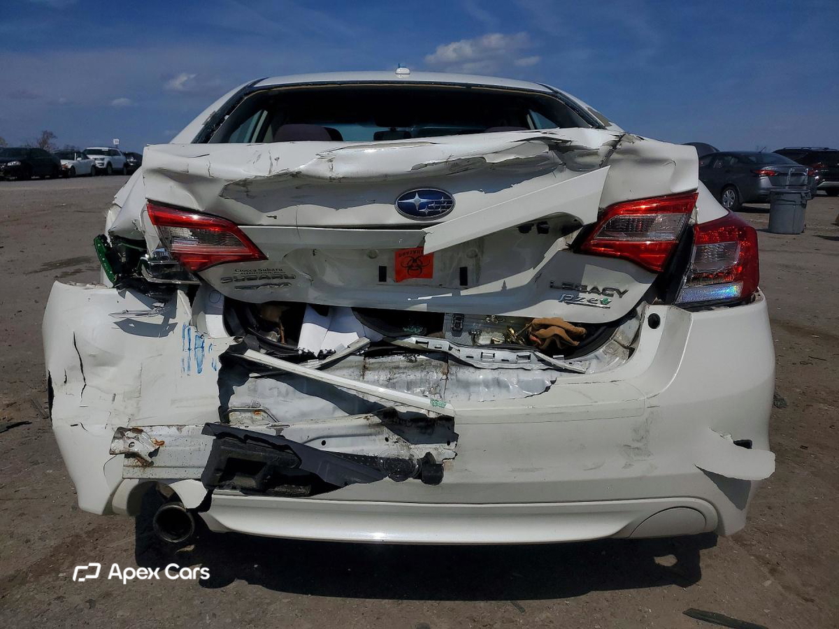 Subaru Legacy 2015