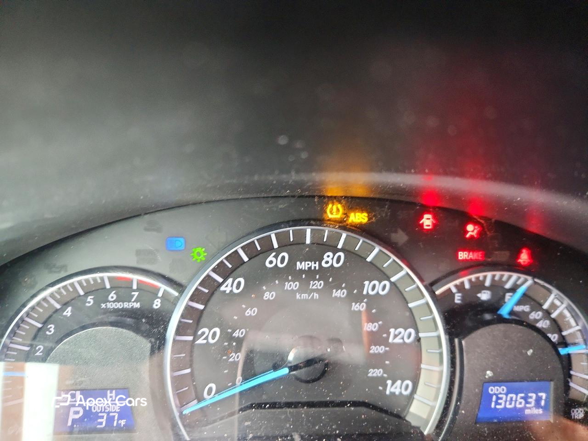 Toyota Camry 2012