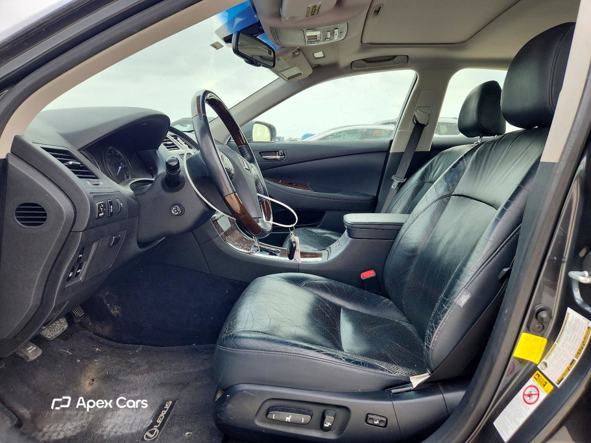 Lexus ES 2011