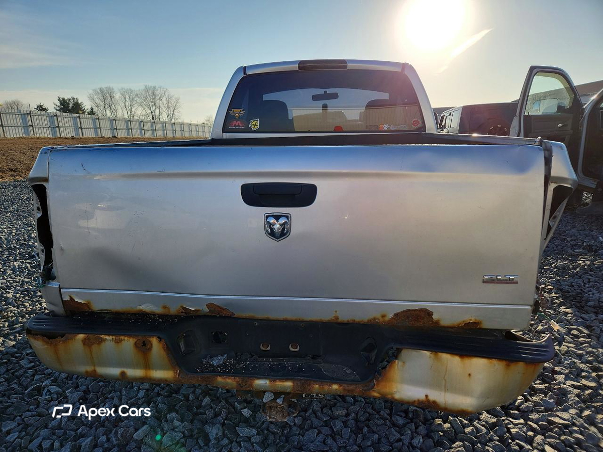 Dodge RAM 2005