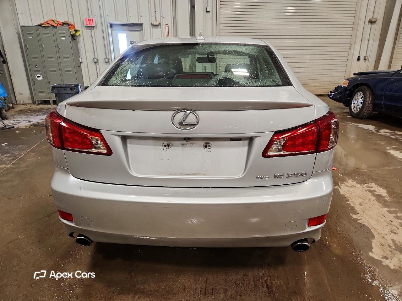 Lexus IS 2013