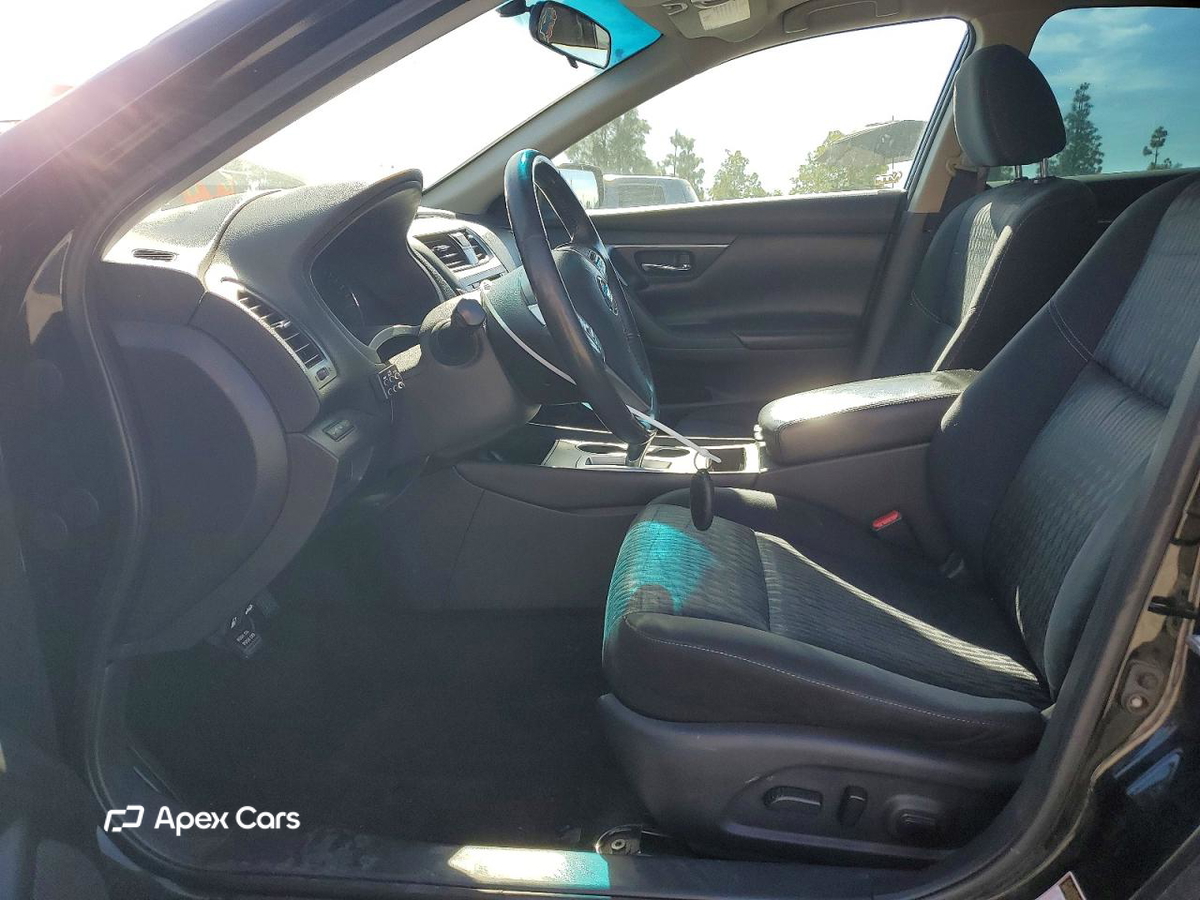 Nissan Altima 2017