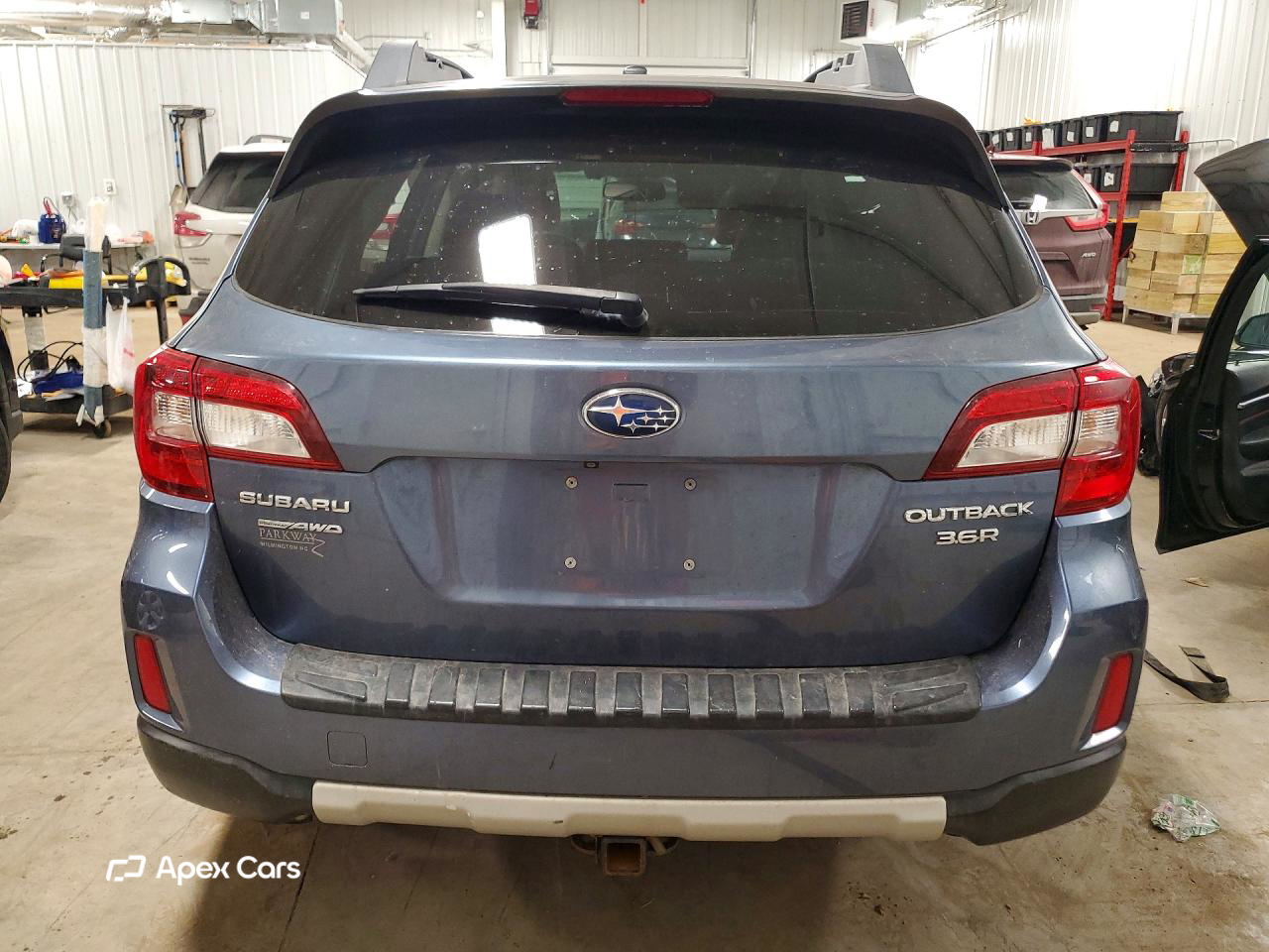 Subaru Outback 2015
