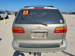 Toyota Sienna 2000