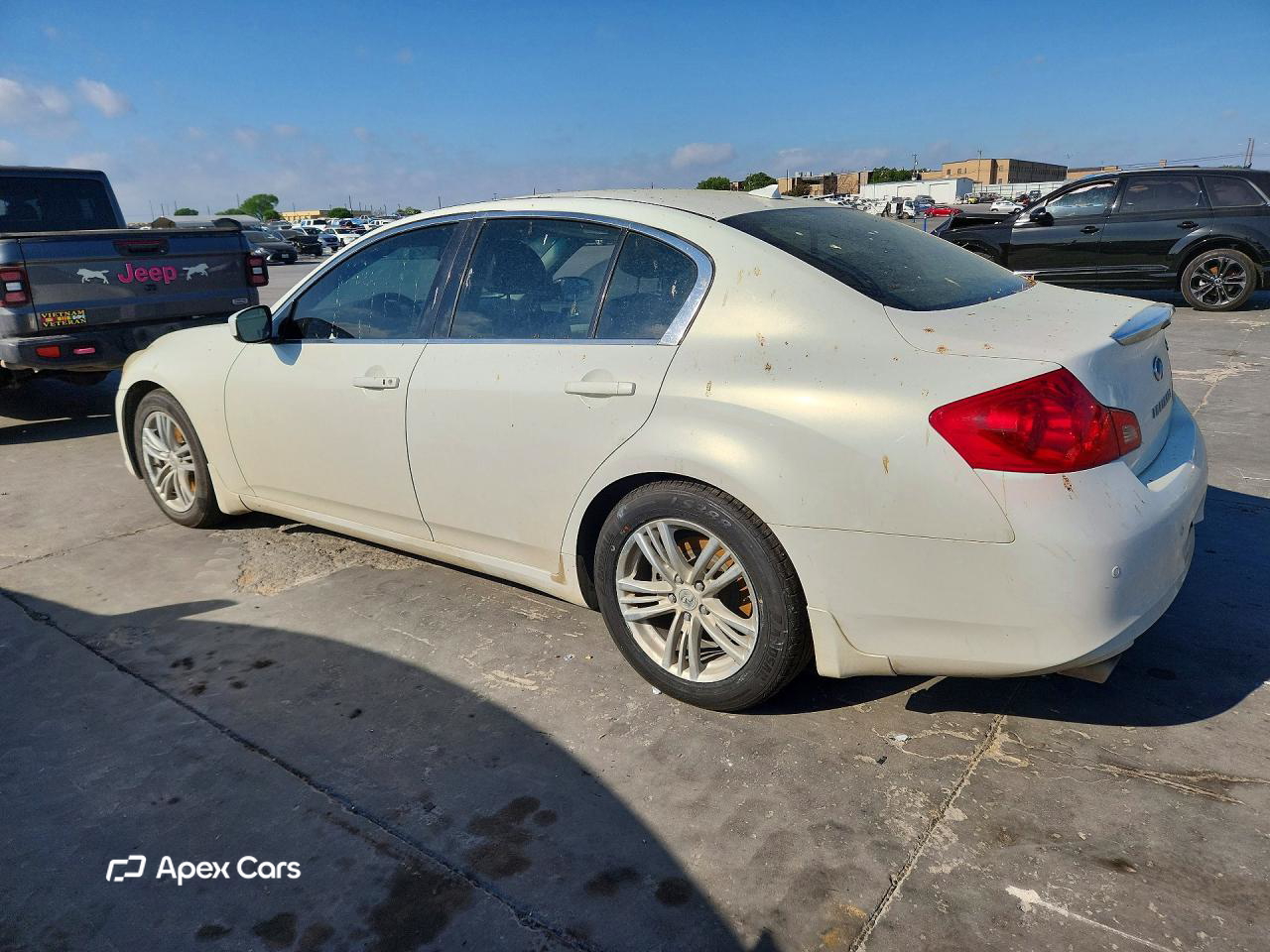 Infiniti G 2013