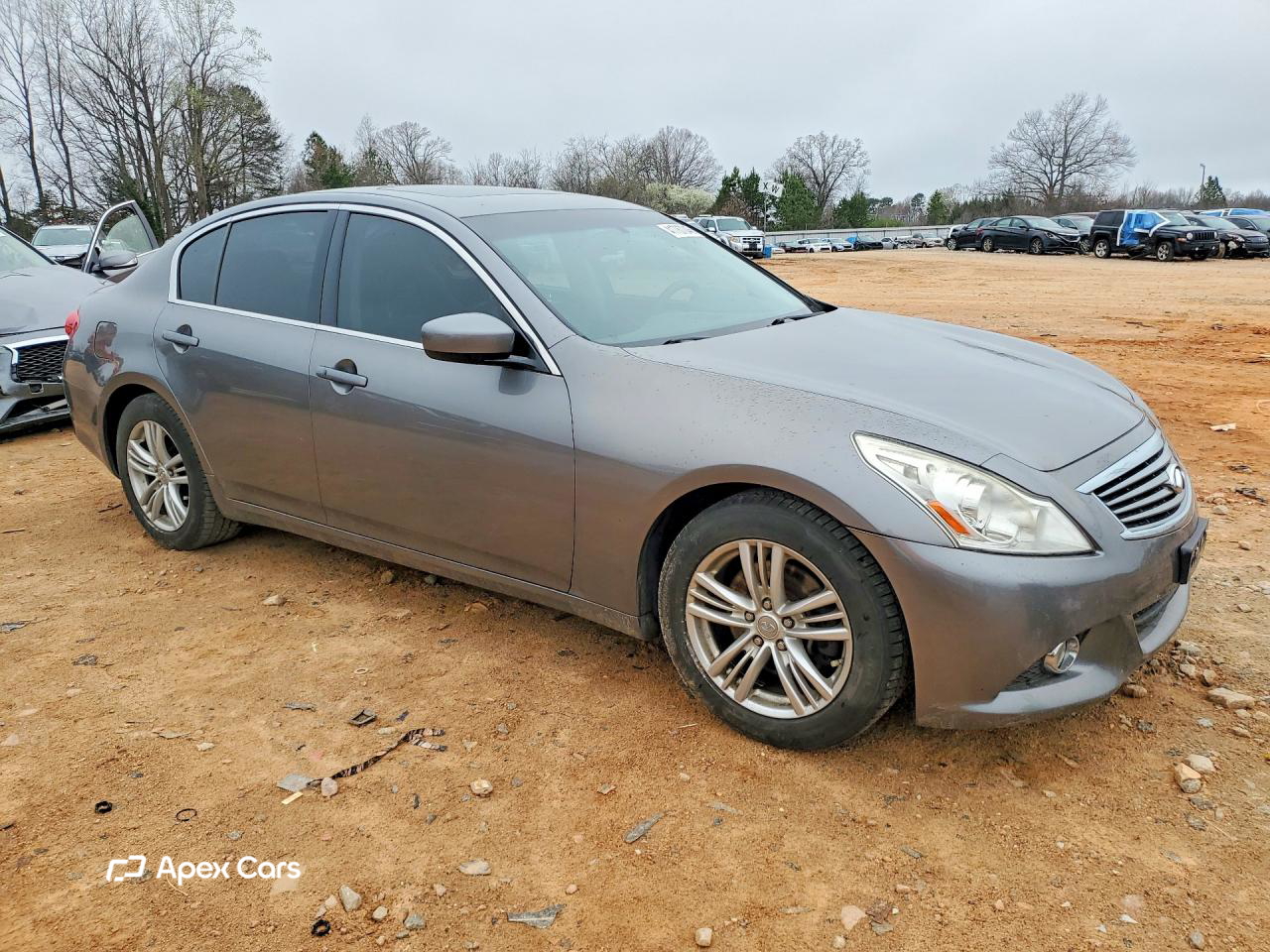 Infiniti G 2012